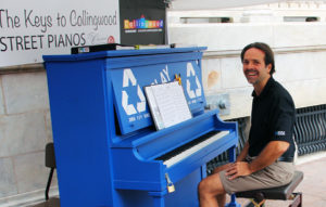 Robert Gasdilo on Piano